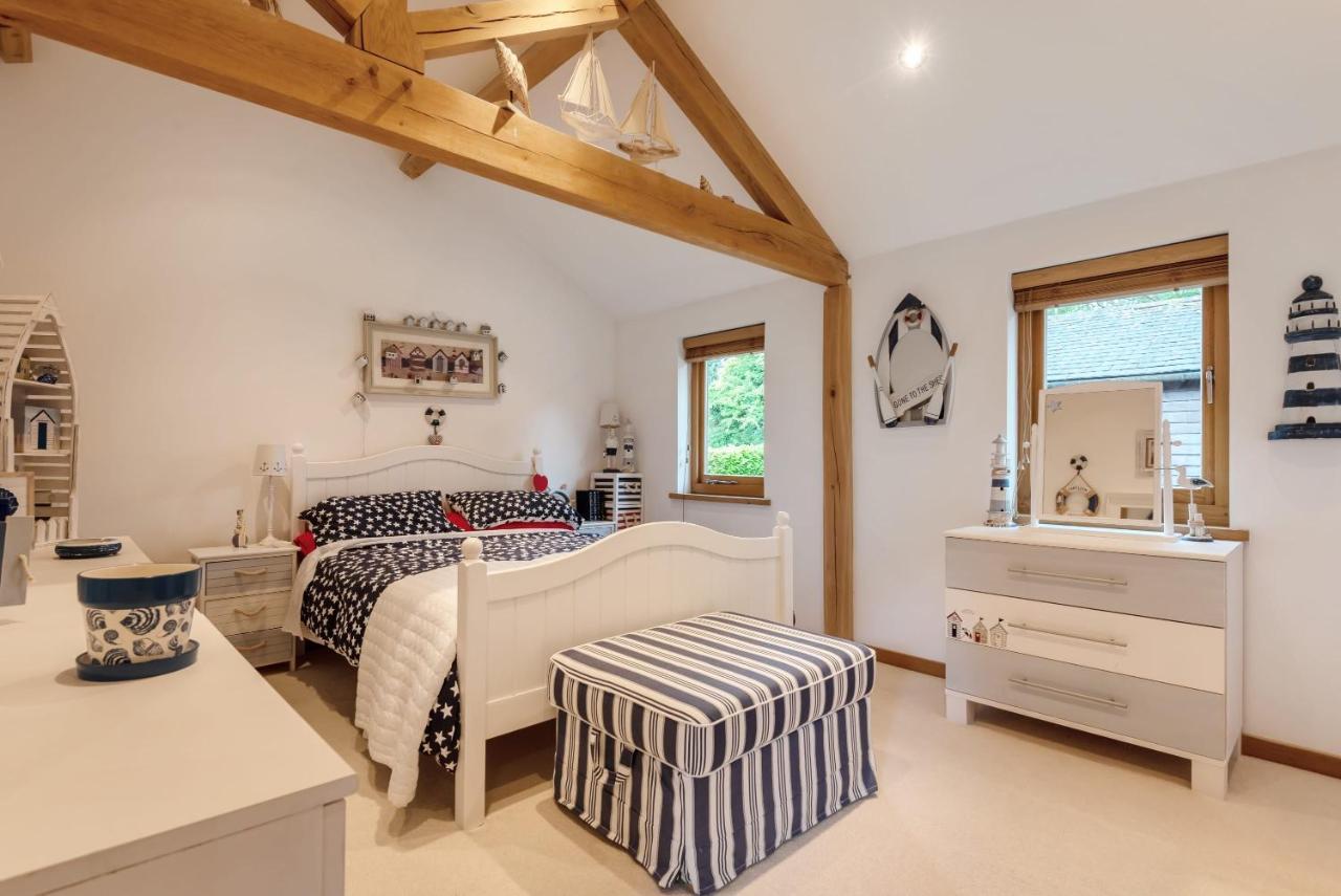 Beautiful Luxury Barn Conversion Rural Canterbury In Own Grounds Sleeps 6 People Vila Exterior foto