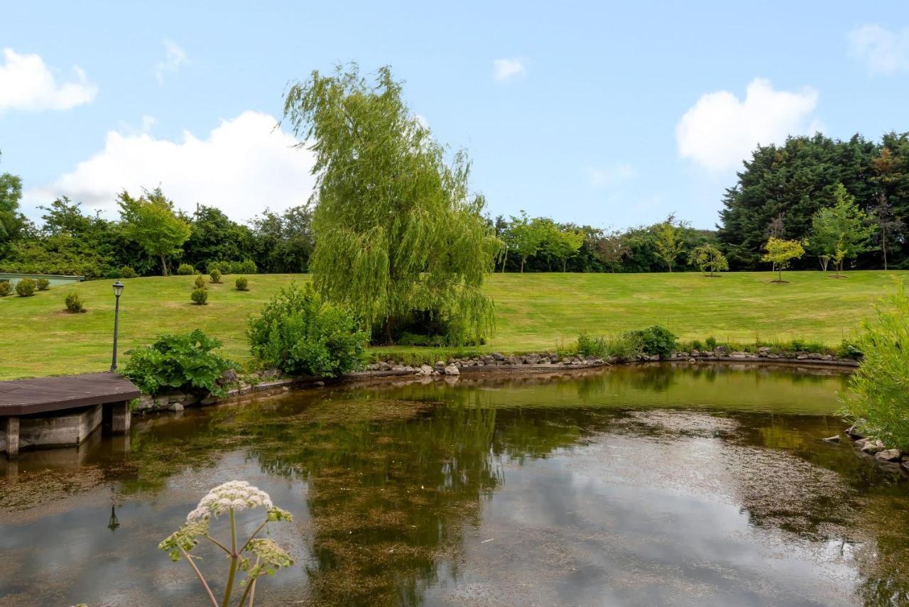 Beautiful Luxury Barn Conversion Rural Canterbury In Own Grounds Sleeps 6 People Vila Exterior foto